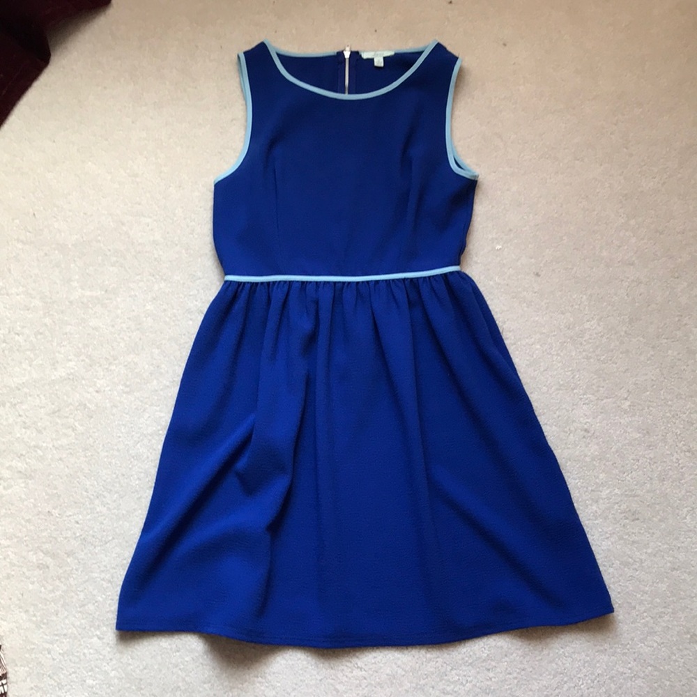 Soprano blue dress